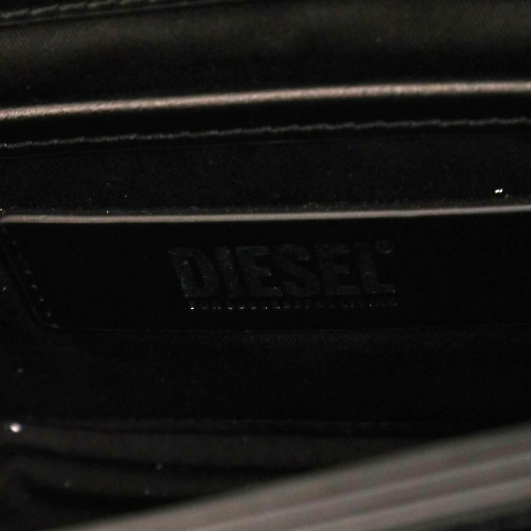 DIESEL(ディーゼル)のDIESEL 1DR ハンドバッグ ショルダーバッグ メタルラウンド レディースのバッグ(ハンドバッグ)の商品写真