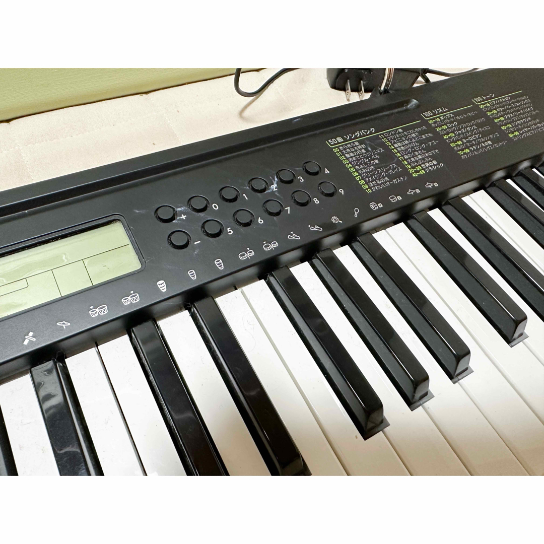 カシオ（CASIO）電子キーボード　Casiotone　CTK-240 楽器の鍵盤楽器(キーボード/シンセサイザー)の商品写真