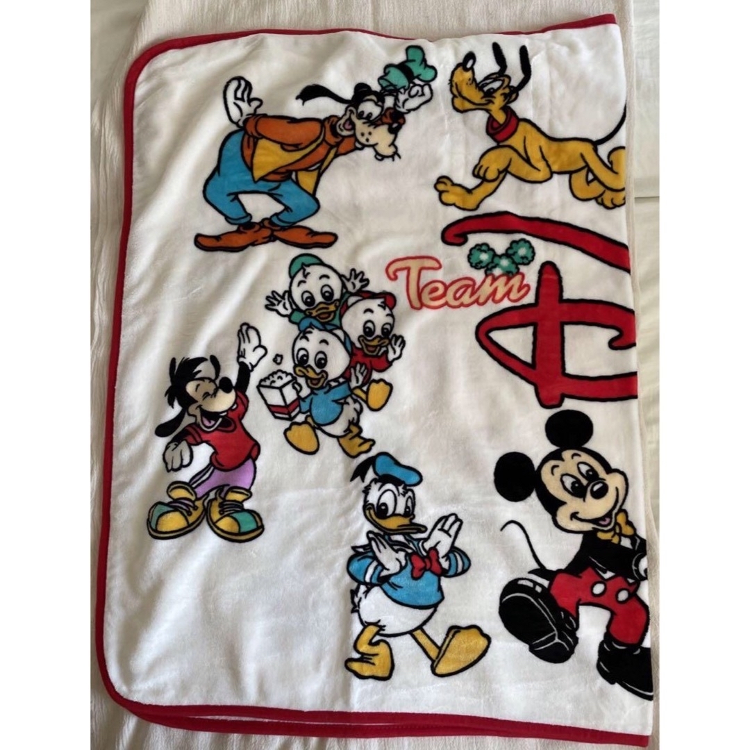 Disney(ディズニー)のチーム　ディズニー　ブランケット インテリア/住まい/日用品の寝具(毛布)の商品写真