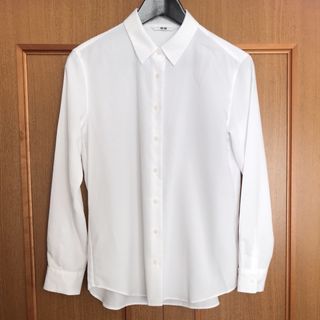 ユニクロ(UNIQLO)のユニクロ　レーヨンブラウス(シャツ/ブラウス(長袖/七分))