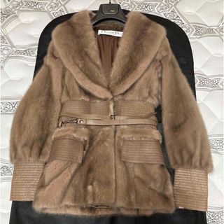 ディオール(Christian Dior) ファーコート(レディース)の通販 29点 ディオール(Christian Dior) ファーコート(レディース)の通販 29点