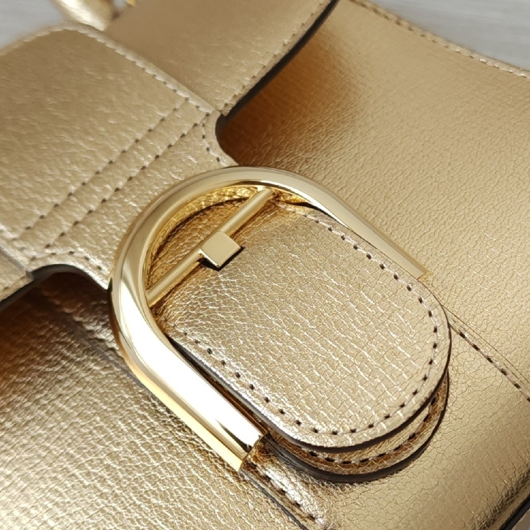 DELVAUX - 極美品【デルヴォー】ブリヨン ミニ ゴールデン DELVAUX - 極美品【デルヴォー】ブリヨン ミニ ゴールデン
