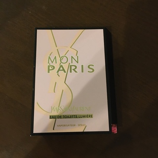 イヴサンローラン(Yves Saint Laurent)のイヴ・サンローラン　モンパリ　リュミエール　オーデトワレ　香水(香水(女性用))