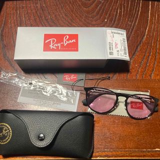 レイバン(Ray-Ban)の新品　レイバン サングラス Ray-Ban ERIKA  エリカ  交渉可能(サングラス/メガネ)