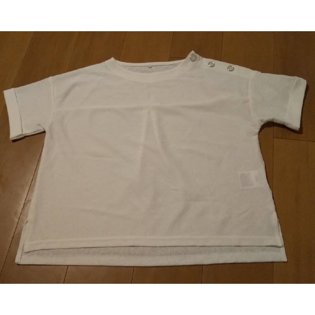 しまむら(シマムラ)のしまむら　透け感ある白シャツ レディースのトップス(シャツ/ブラウス(半袖/袖なし))の商品写真