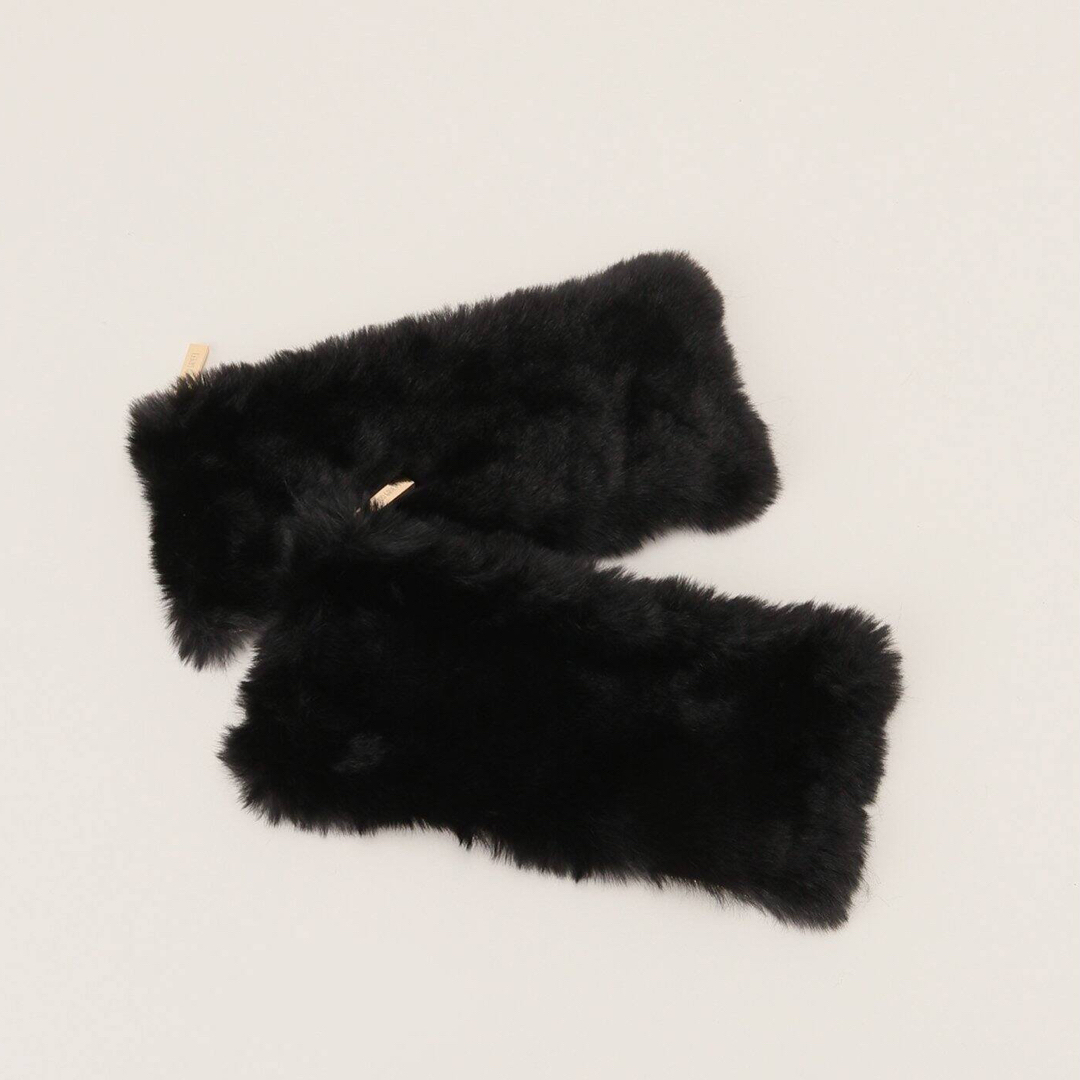 L'Appartement DEUXIEME CLASSE(アパルトモンドゥーズィエムクラス)の【GOOD GRIEF!/グッドグリーフ】 FAUX FUR COVERS レディースのファッション小物(その他)の商品写真