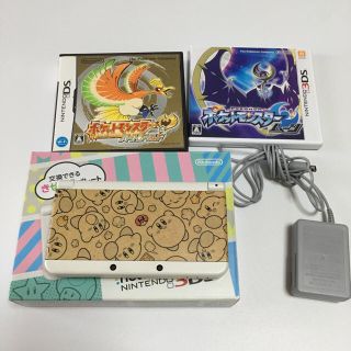 ニンテンドウ(任天堂)のNew Nintendo 3DS本体+ポケモンムーン・ハートゴールド(携帯用ゲーム機本体)