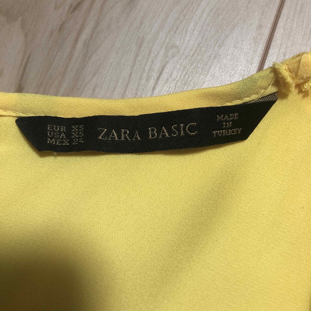 ZARA(ザラ)のカットソー レディースのトップス(カットソー(半袖/袖なし))の商品写真