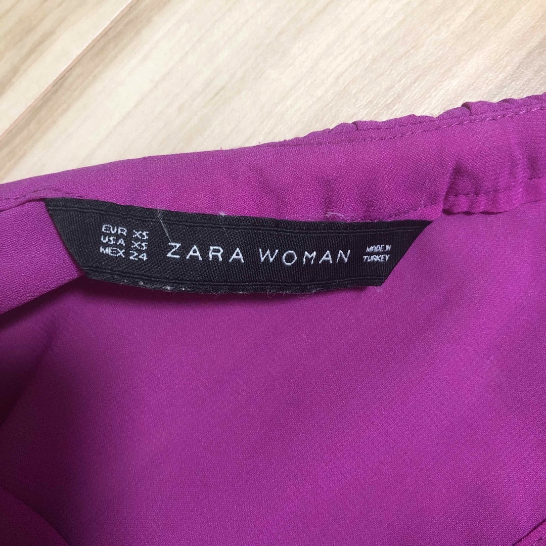 ZARA(ザラ)のカットソー レディースのトップス(カットソー(半袖/袖なし))の商品写真