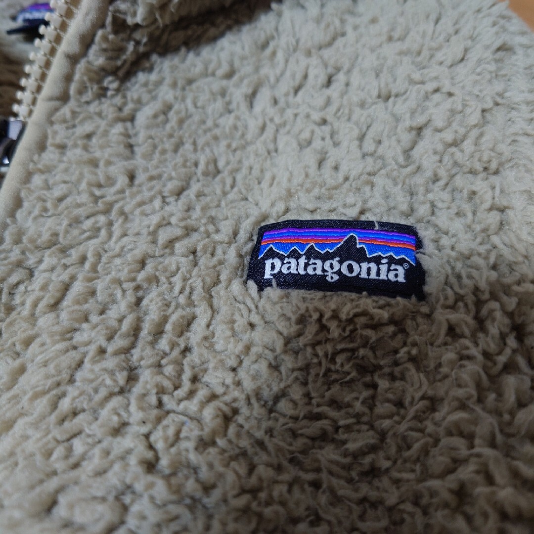 patagonia(パタゴニア)の値下げしました！パタゴニア　ロスガトスベスト　ガールズXL キッズ/ベビー/マタニティのキッズ服女の子用(90cm~)(ジャケット/上着)の商品写真