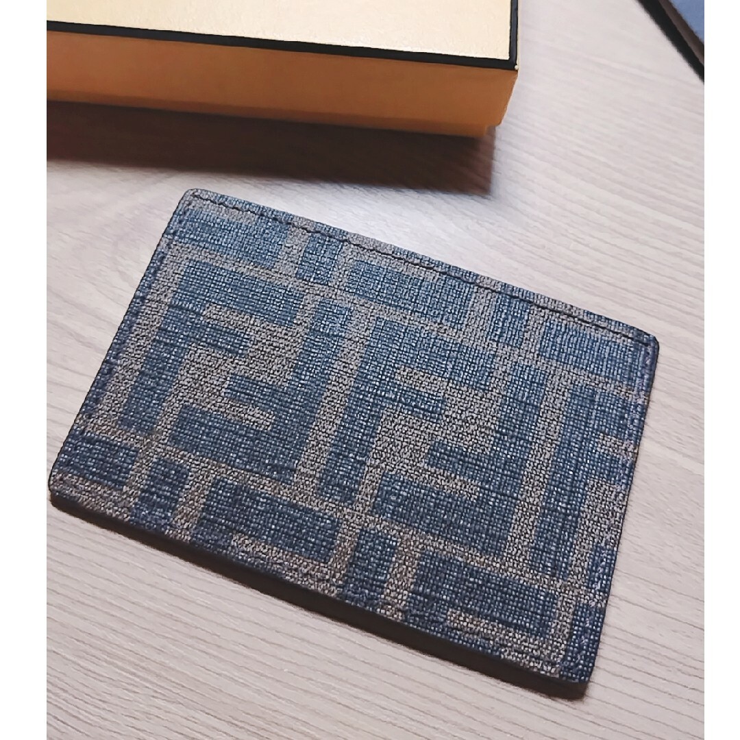 FENDI(フェンディ)のFENDI　カードケース レディースのファッション小物(名刺入れ/定期入れ)の商品写真