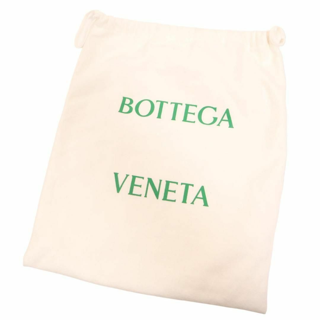 ADZ3T00115美品✨BOTTEGA VENETA　イントレチャート バルブ　ショルダーバッグ