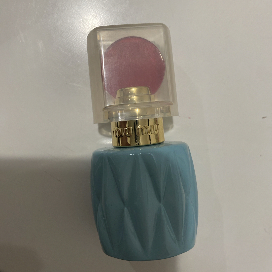 miumiu(ミュウミュウ)のmiumiu オールドパルファム　7.5ml コスメ/美容の香水(香水(女性用))の商品写真