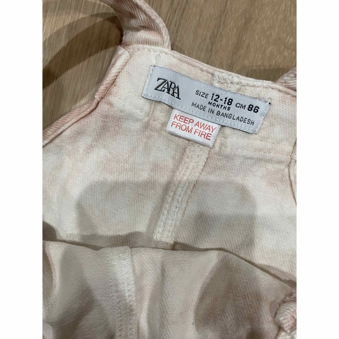 ZARA KIDS(ザラキッズ)のZARA kids タイダイ デニムオーバーオール キッズ/ベビー/マタニティのベビー服(~85cm)(その他)の商品写真