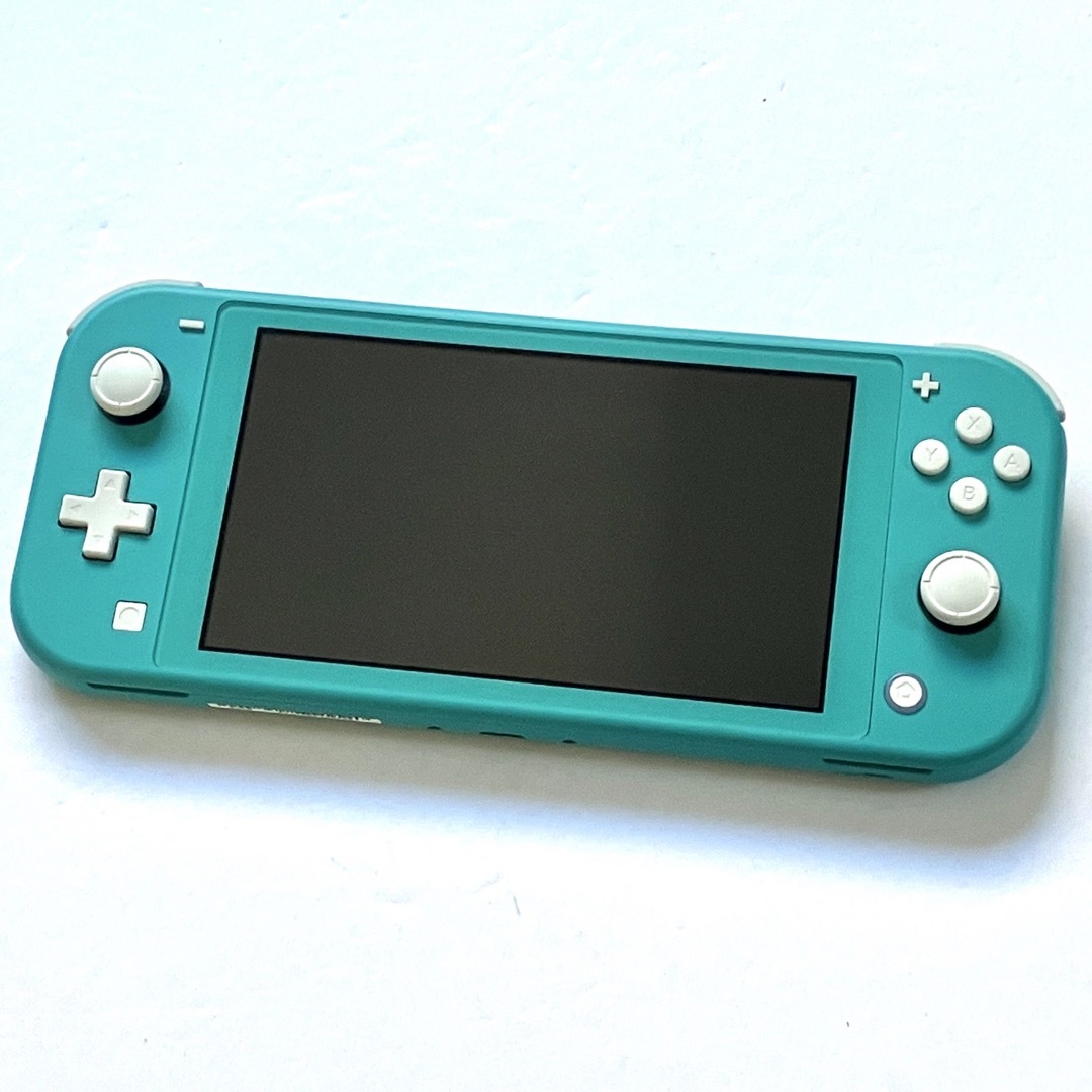 Nintendo Switch(ニンテンドースイッチ)の【ソフト 付属品付き】ニンテンドーswitch lite ターコイズ 緑 本体 エンタメ/ホビーのゲームソフト/ゲーム機本体(家庭用ゲーム機本体)の商品写真