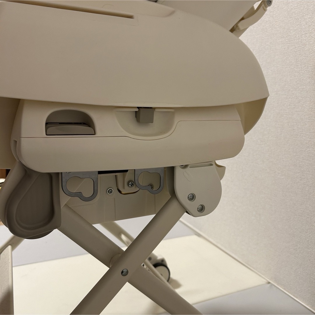 期間限定価格】combi ハイローチェア 期間限定価格】combi ハイローチェア