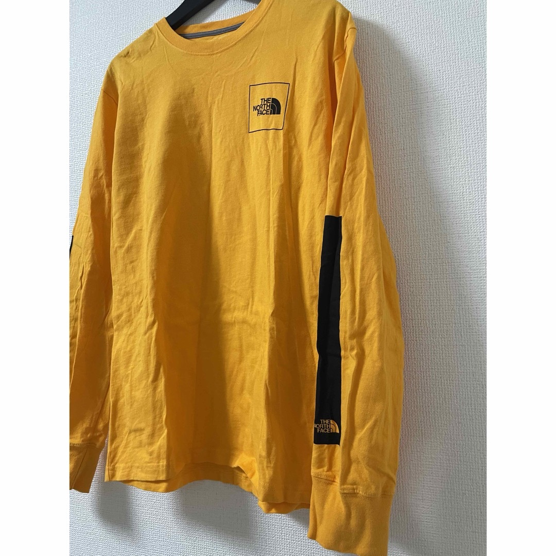 THE NORTH FACE(ザノースフェイス)の美品　ザノースフェイス　ロンT カットソー　長袖　イエロー メンズのトップス(Tシャツ/カットソー(七分/長袖))の商品写真