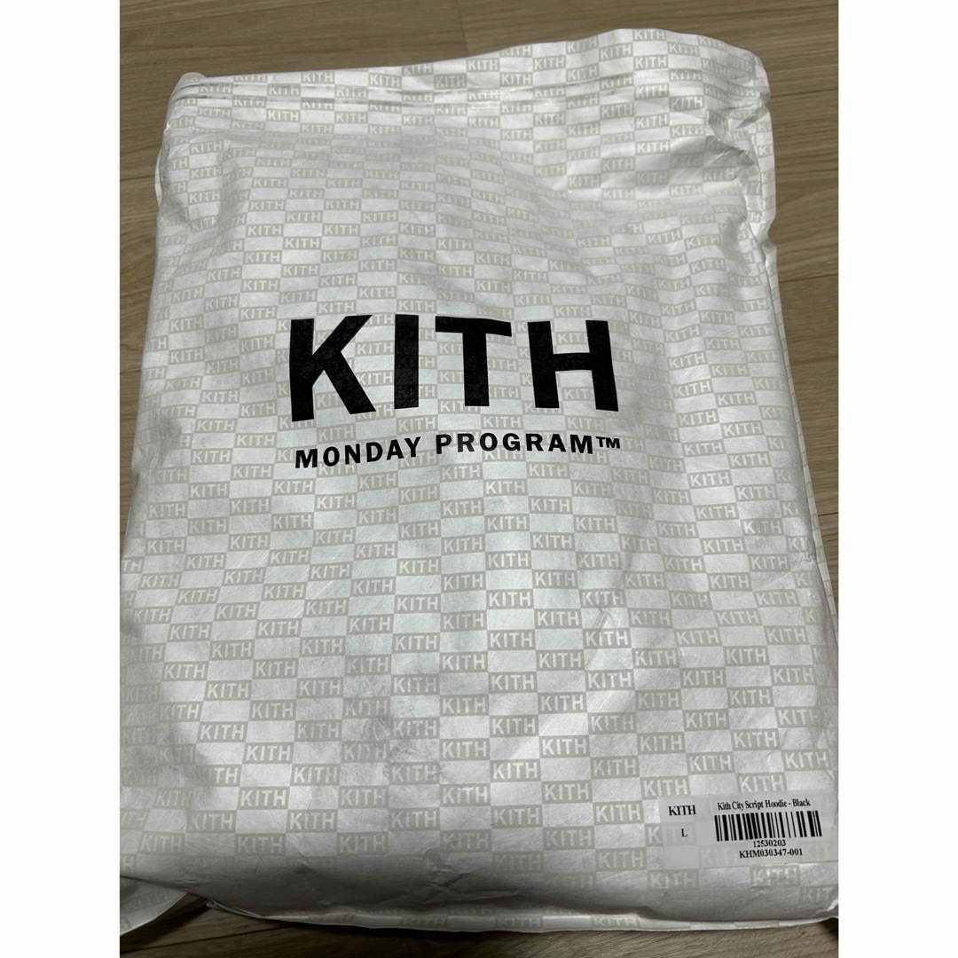 KITH(キス)の【新品未使用】Kith City Script Hoodie "Black" メンズのトップス(パーカー)の商品写真