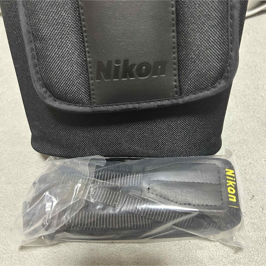 Nikon(ニコン)の美品!! Nikon 双眼鏡 MONARCH M5 12x42 スマホ/家電/カメラのスマホ/家電/カメラ その他(その他)の商品写真