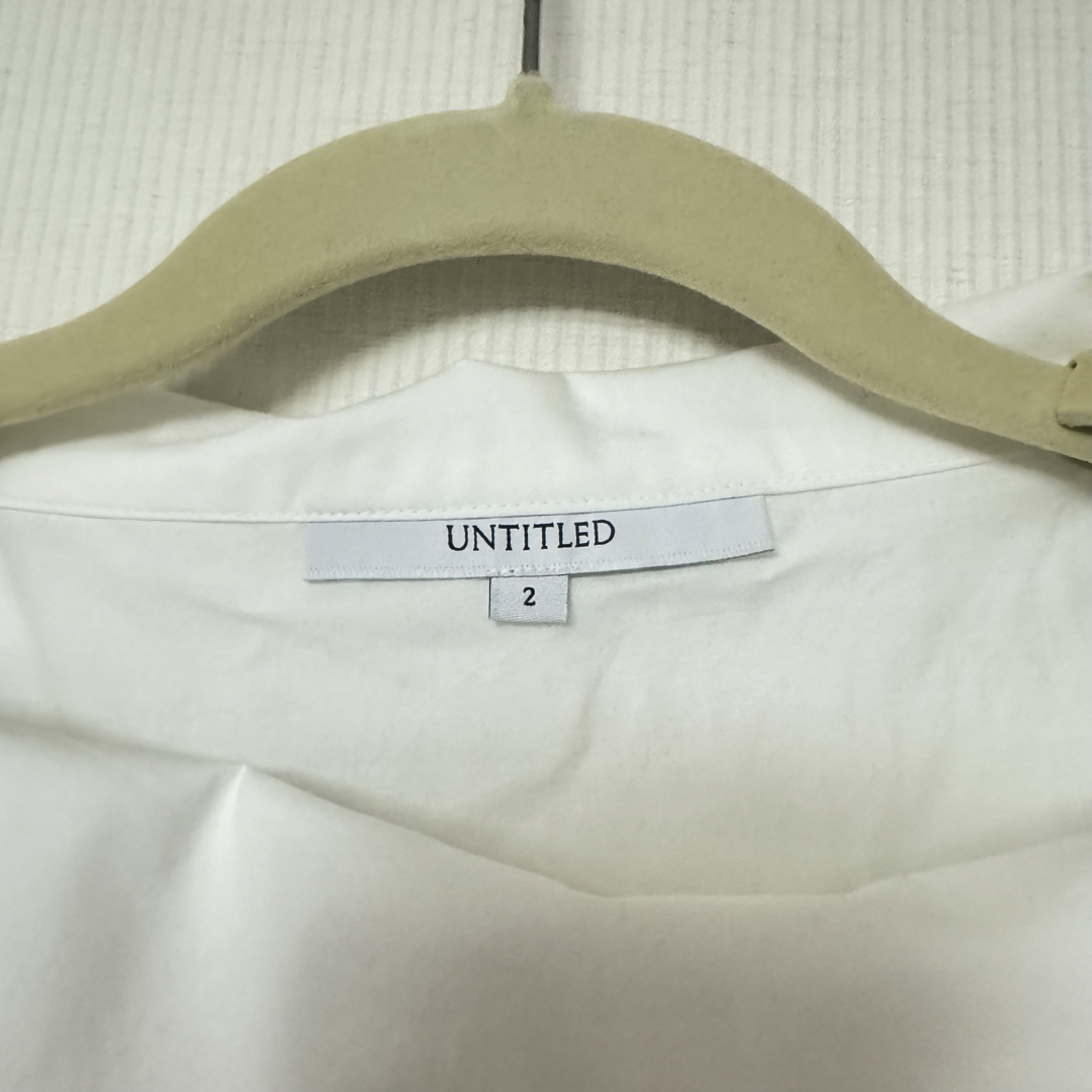 UNTITLED(アンタイトル)のアンタイトル　ブラウス　白 2サイズ レディースのトップス(シャツ/ブラウス(長袖/七分))の商品写真