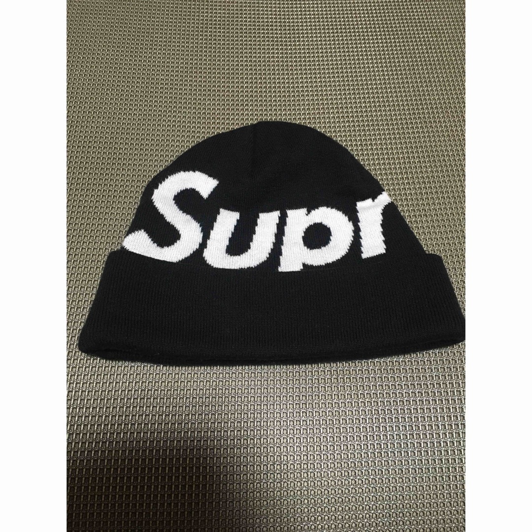 Supreme(シュプリーム)のsupreme シュプリーム　ニット帽　ニットキャップ　黒　中古 メンズの帽子(ニット帽/ビーニー)の商品写真