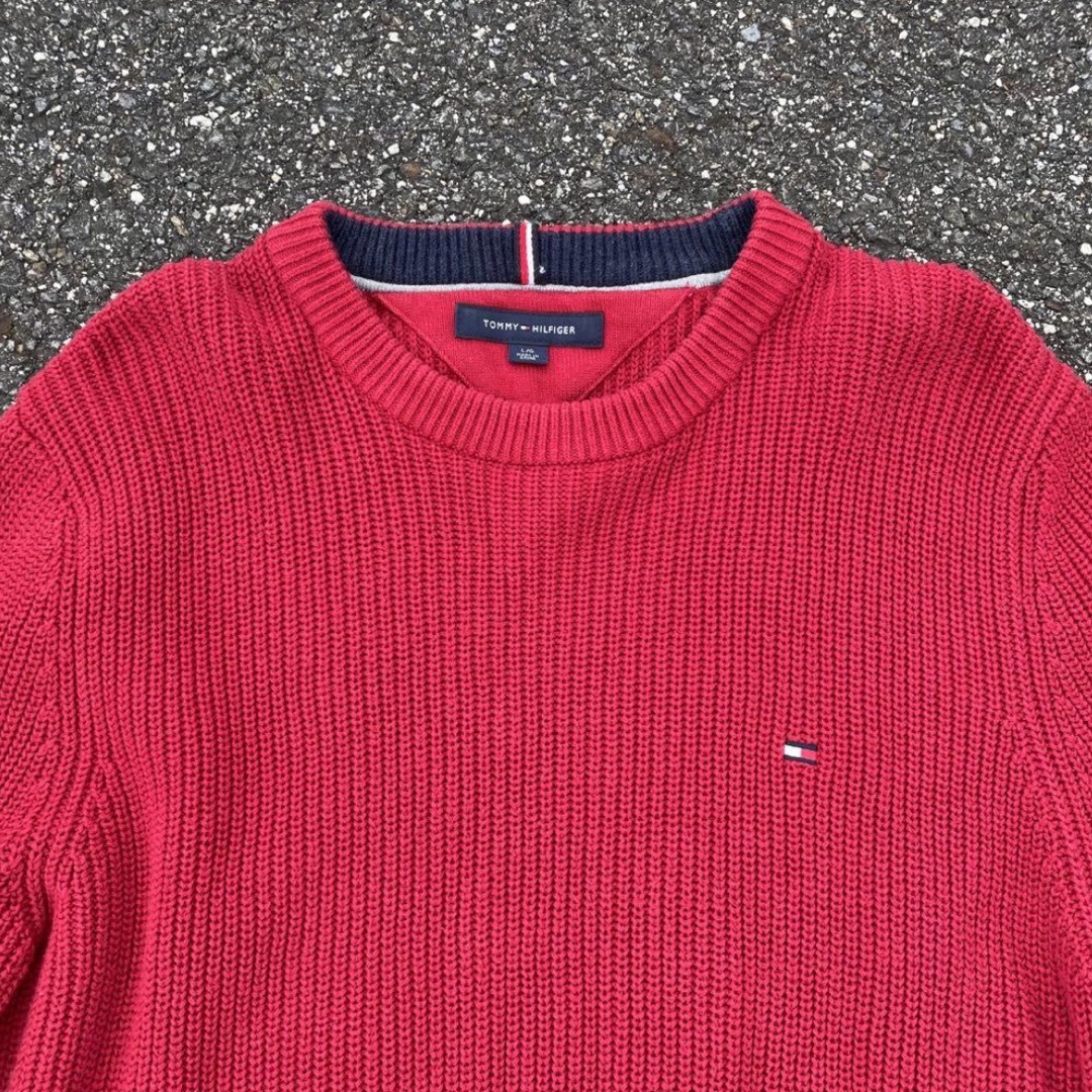 TOMMY HILFIGER(トミーヒルフィガー)のtommy hilfiger 赤ニット メンズのトップス(ニット/セーター)の商品写真