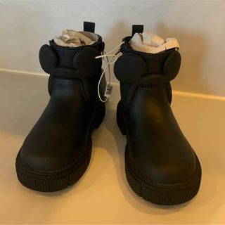 ザラキッズ(ZARA KIDS)のZARAベビー　新品ミッキー ブーツ　14.9cm(ブーツ)