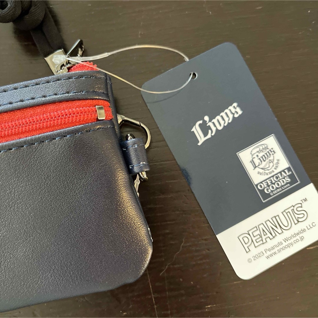 スヌーピー×西武ライオンズ　コインケース　コラボ レディースのファッション小物(コインケース)の商品写真