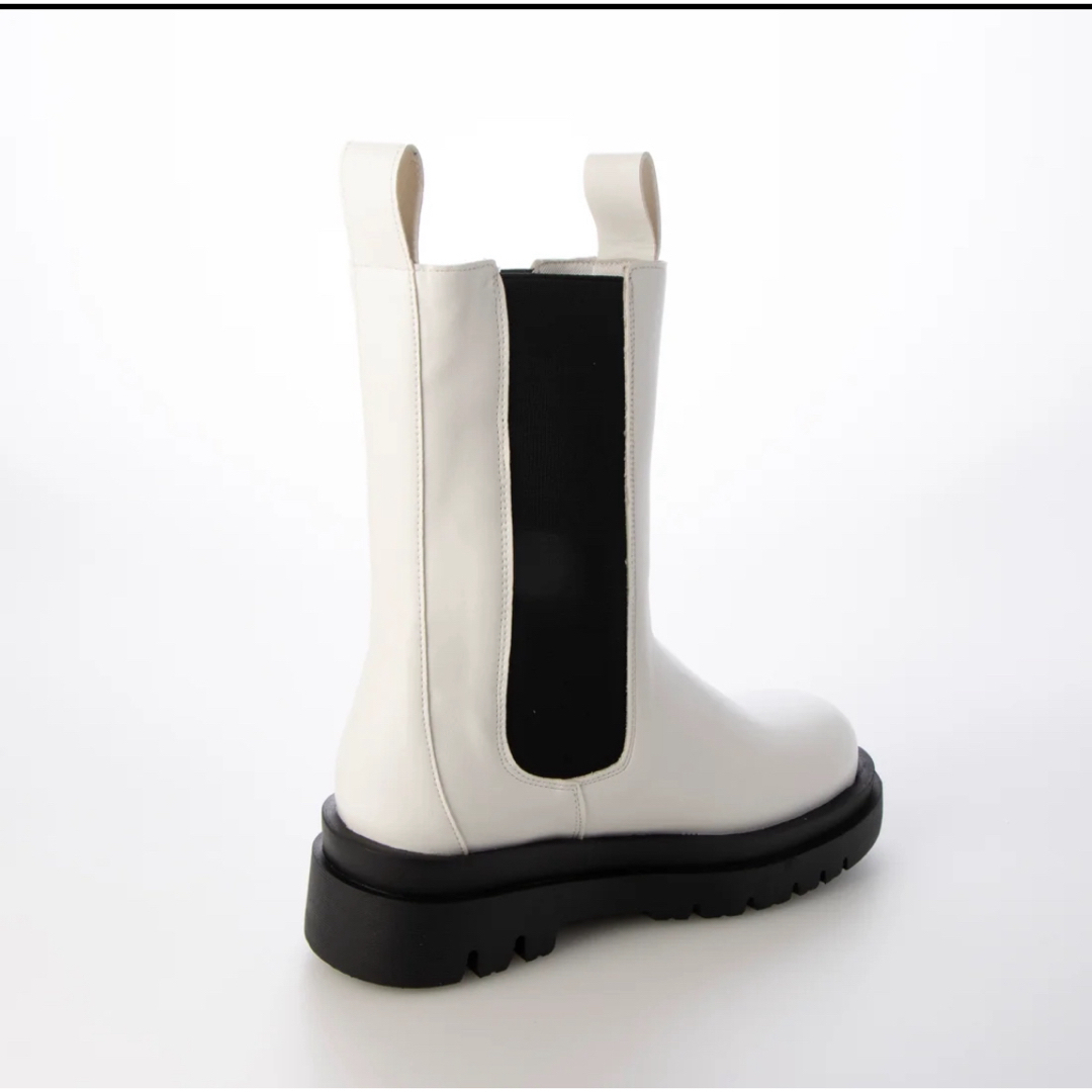 サイドゴアブーツ　白 レディースの靴/シューズ(ブーツ)の商品写真