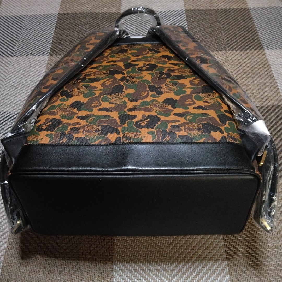 A BATHING APE(アベイシングエイプ)のABathingApe×MCM CAMOSTARKBACKPACK メンズのバッグ(バッグパック/リュック)の商品写真