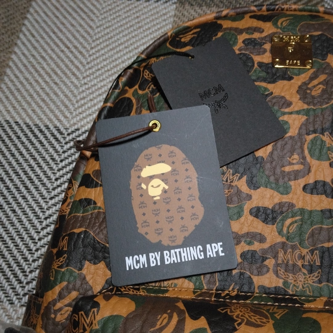 A BATHING APE(アベイシングエイプ)のABathingApe×MCM CAMOSTARKBACKPACK メンズのバッグ(バッグパック/リュック)の商品写真