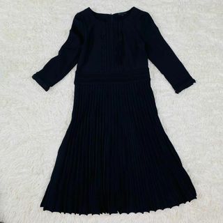 トゥービーシック(TO BE CHIC)のTO BE CHIC トゥービーシック　プリーツ　ワンピース　40(ロングワンピース/マキシワンピース)