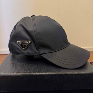 プラダ(PRADA)の新品！PRADA ベースボールキャップ ブラック サイズL(キャップ)