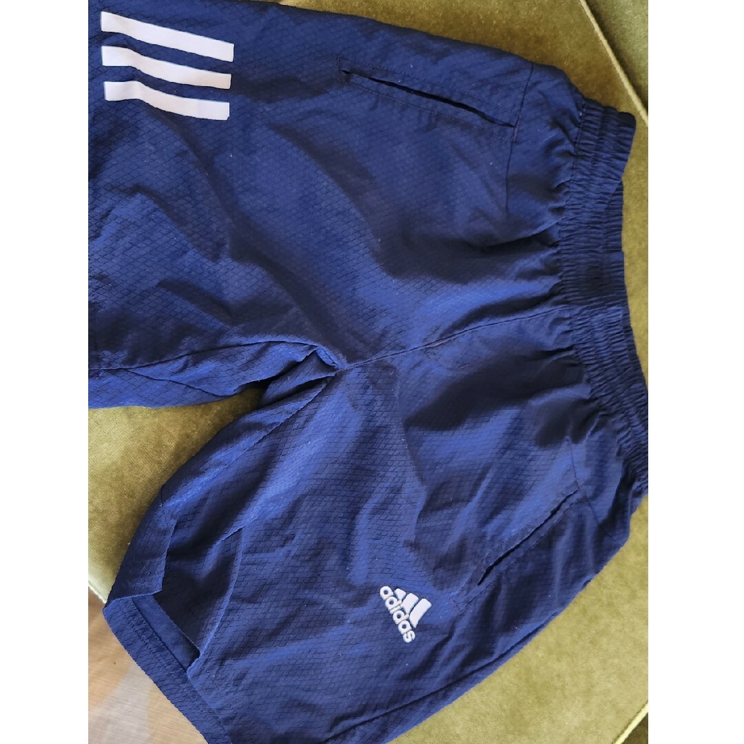 adidas 短パン150 キッズ/ベビー/マタニティのキッズ服男の子用(90cm~)(パンツ/スパッツ)の商品写真