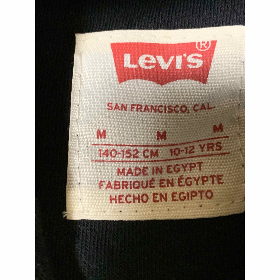 Levi's(リーバイス)のLevi's  リーバイス　パーカー　150cm キッズ/ベビー/マタニティのキッズ服男の子用(90cm~)(ジャケット/上着)の商品写真