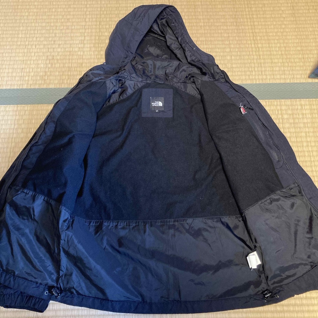 THE NORTH FACE(ザノースフェイス)のノースフェイス　マウンテンパーカー　サイズ85  サイズM  ブラック レディースのジャケット/アウター(ナイロンジャケット)の商品写真