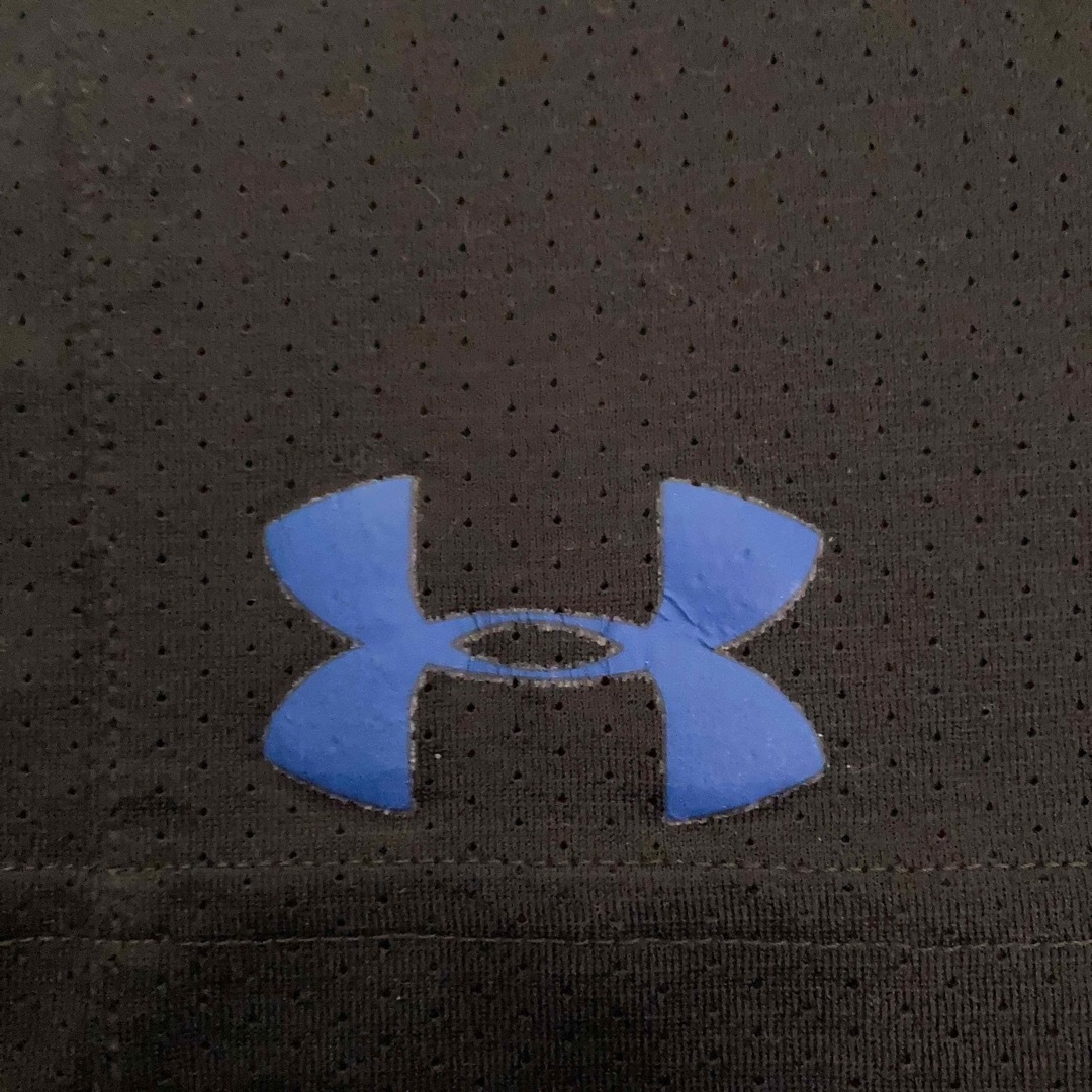 UNDER ARMOUR(アンダーアーマー)のアンダーアーマー　ハーフパンツ　YMD 140 キッズ/ベビー/マタニティのキッズ服男の子用(90cm~)(パンツ/スパッツ)の商品写真