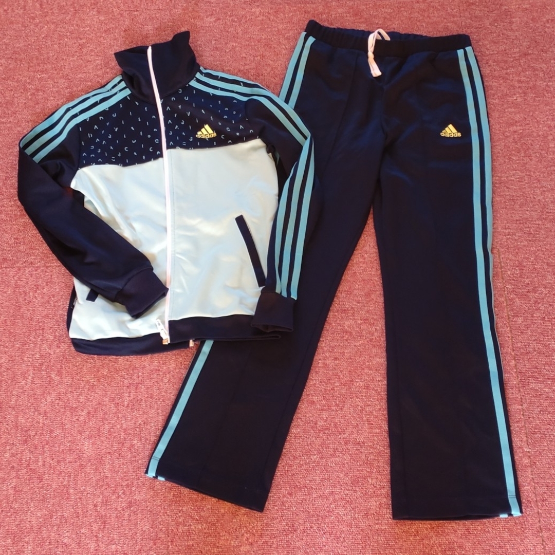 adidas(アディダス)のアディダス　ジャージセット　☆サイズ140 スポーツ/アウトドアのサッカー/フットサル(ウェア)の商品写真