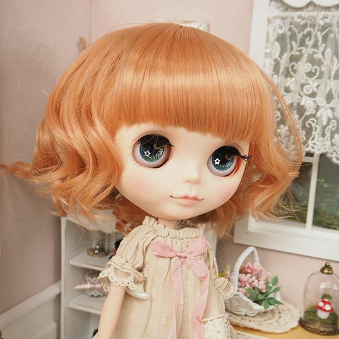 ネオブライス ウィッグ フレンチウェーブミディ AB 10インチ Blythe ハンドメイドのぬいぐるみ/人形(人形)の商品写真