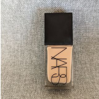 ナーズ(NARS)のNARS　ライトリフレクティング　ファンデーション(ファンデーション)