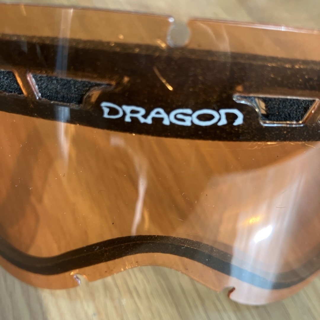 DRAGON(ドラゴン)のドラゴン　スノーゴーグル　替えレンズ　スペアレンズ　オレンジ スポーツ/アウトドアのスノーボード(アクセサリー)の商品写真