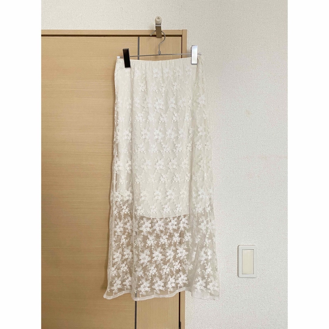 Greed International(グリードインターナショナル)のGREED グリード FLORET EMBROIDERY Skirt レディースのスカート(ロングスカート)の商品写真