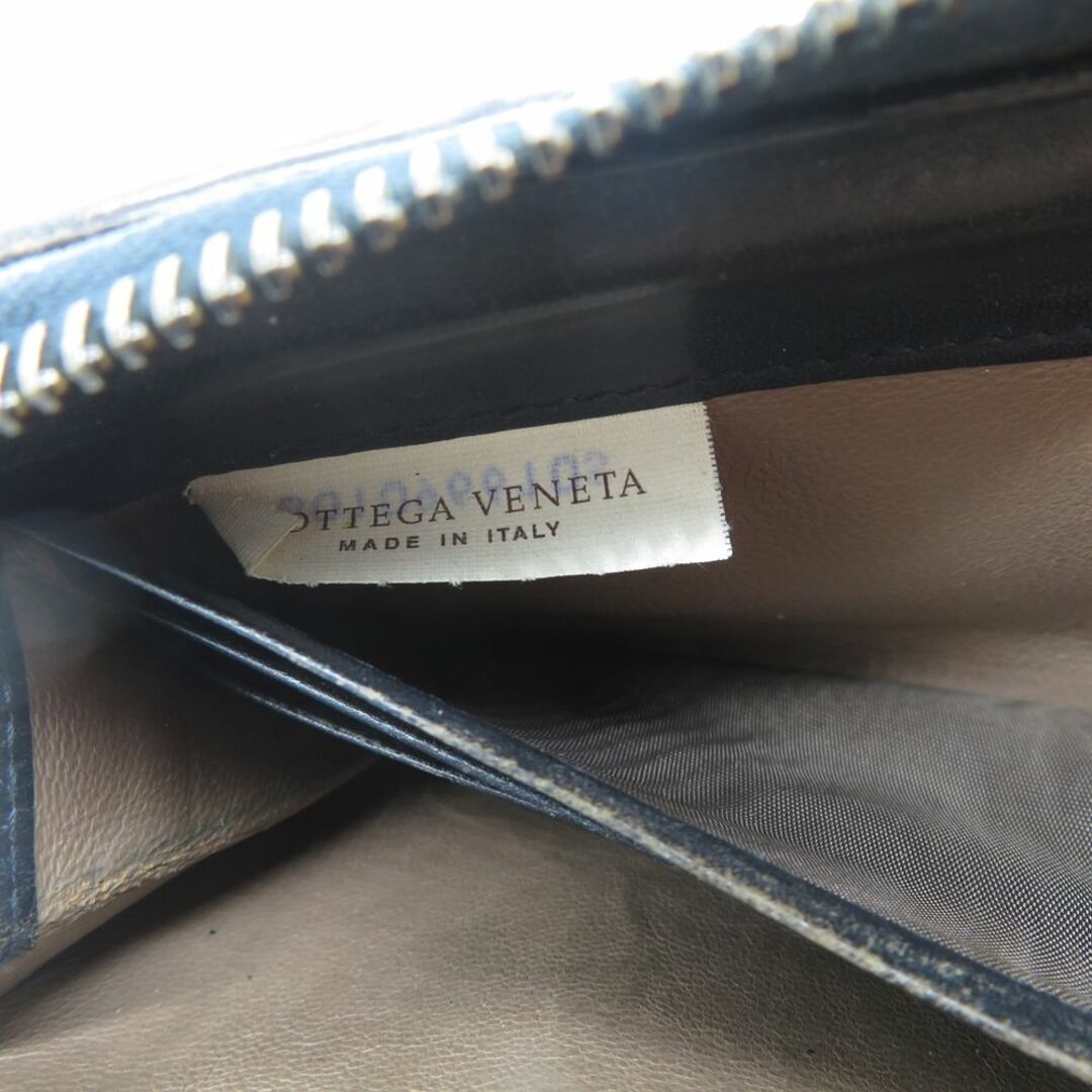 Bottega Veneta(ボッテガヴェネタ)のBOTTEGA VENETA INTRECCIATO ROUND ZIP WALLET B0196610S  メンズのファッション小物(長財布)の商品写真