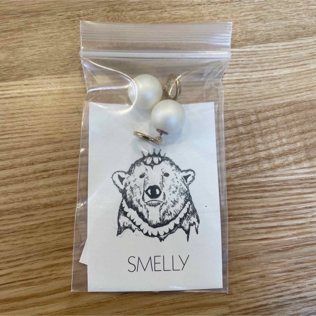 SMELLY(スメリー)の★新品★アーバンリサーチ　SMELLY スメリー アクセサリー レディースのアクセサリー(ピアス)の商品写真