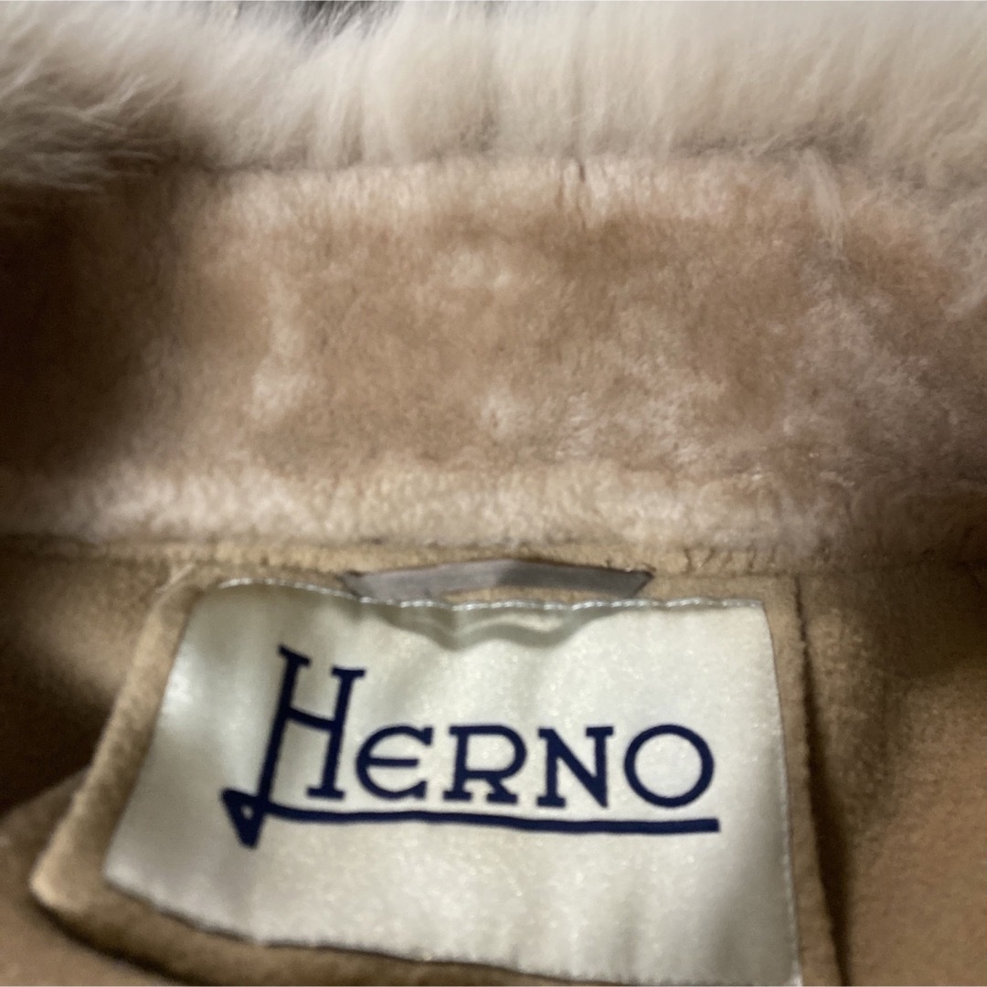 HERNO(ヘルノ)のヘルノ　コート　ファー取り外し レディースのジャケット/アウター(ロングコート)の商品写真