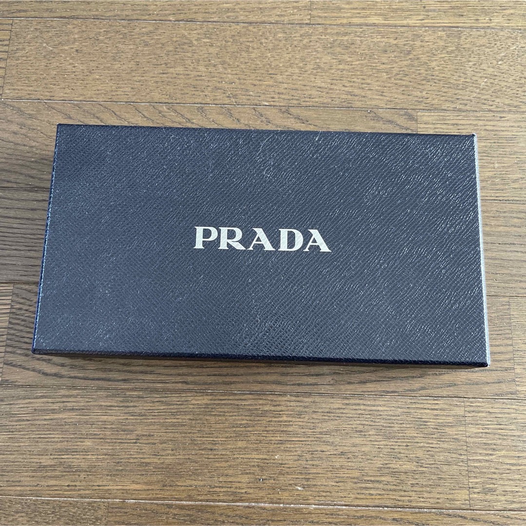 PRADA(プラダ)の【PRADA】プラダ箱 レディースのバッグ(ショップ袋)の商品写真