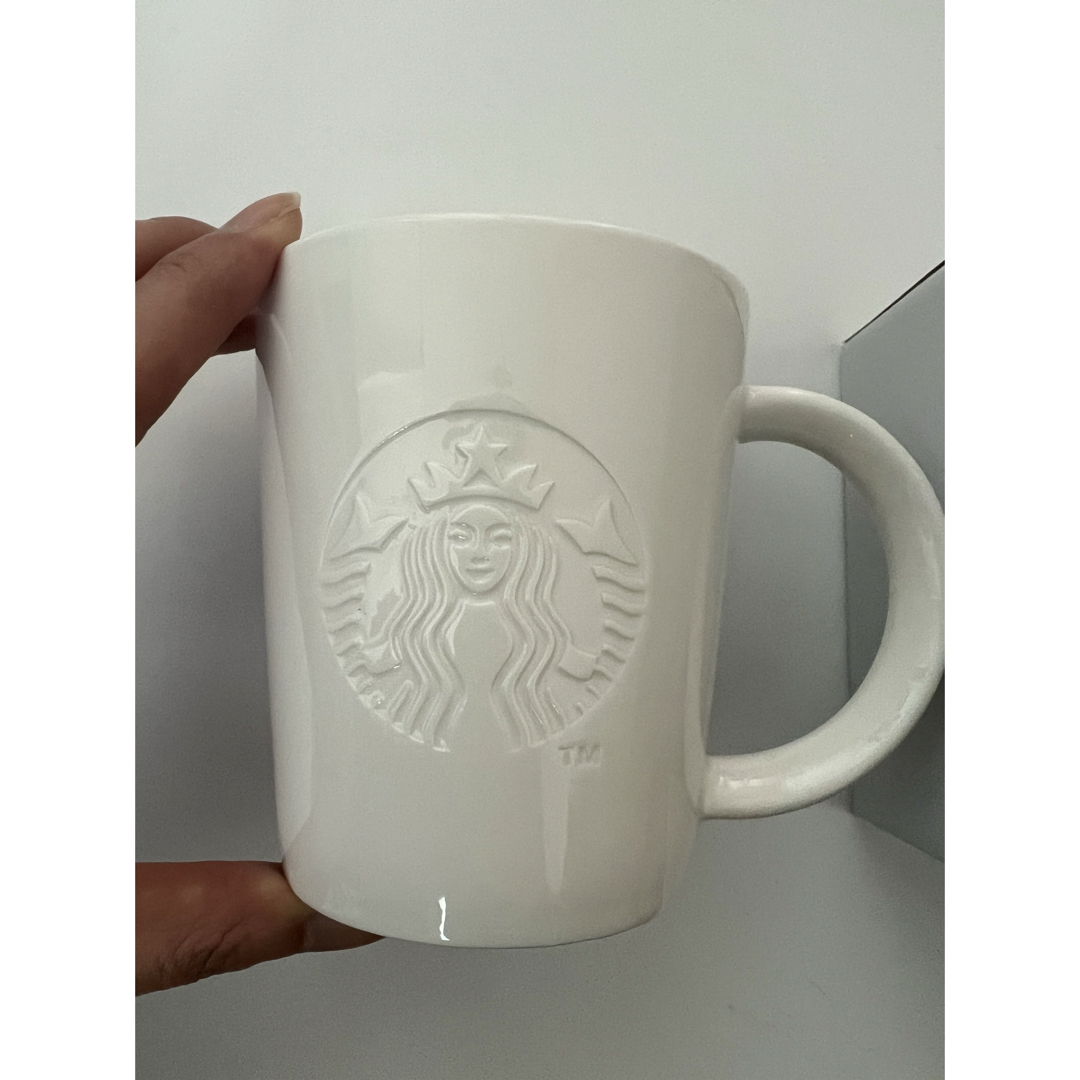 Starbucks(スターバックス)の韓国スターバックス(starbucks)非売品 マグカップ インテリア/住まい/日用品のキッチン/食器(グラス/カップ)の商品写真