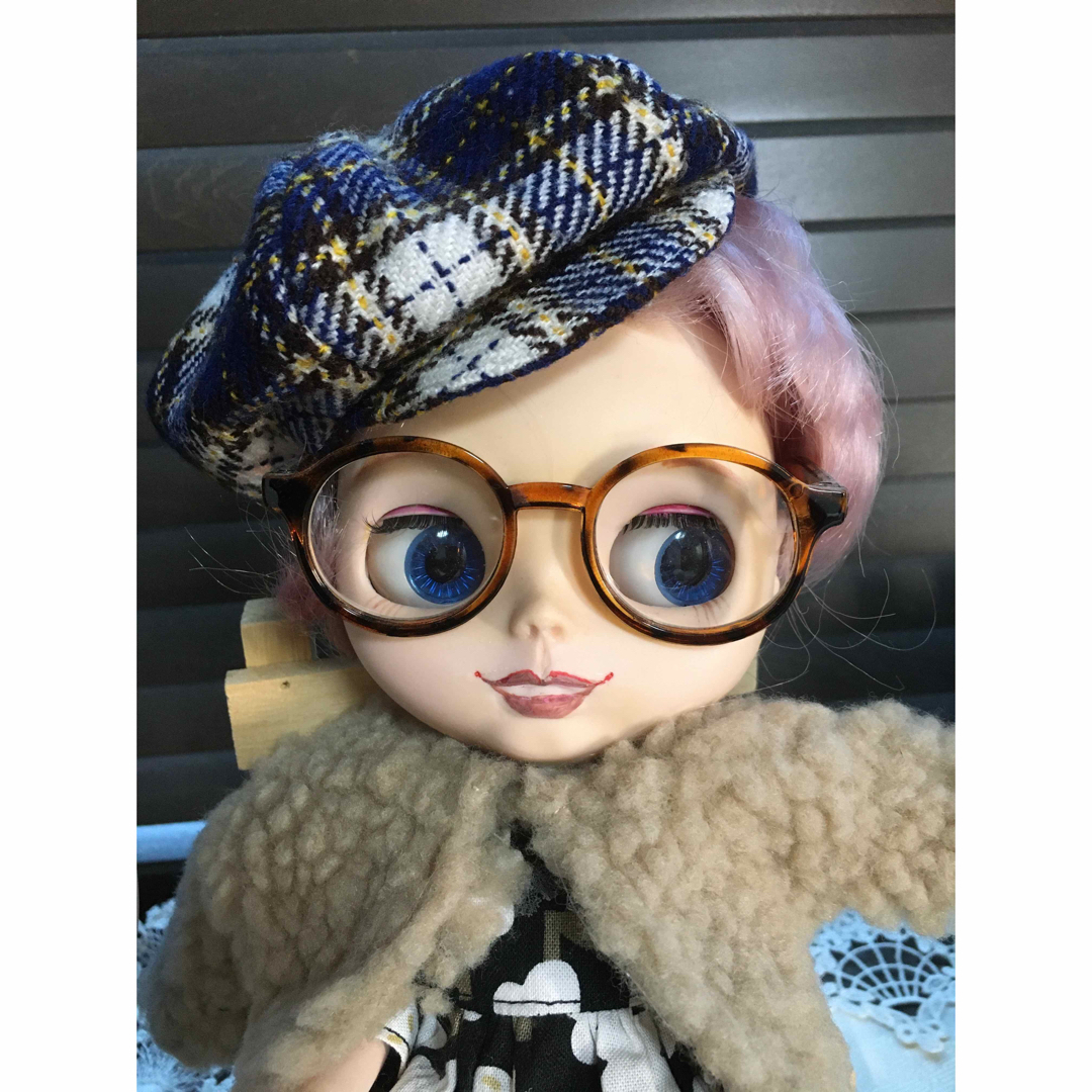 アイシードール用　キャスケット　帽子 ハンドメイドのぬいぐるみ/人形(人形)の商品写真