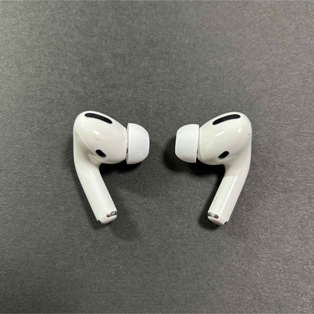 Apple - 専用 AirPods Pro イヤホン 右 左 両耳 第一世代の通販 by