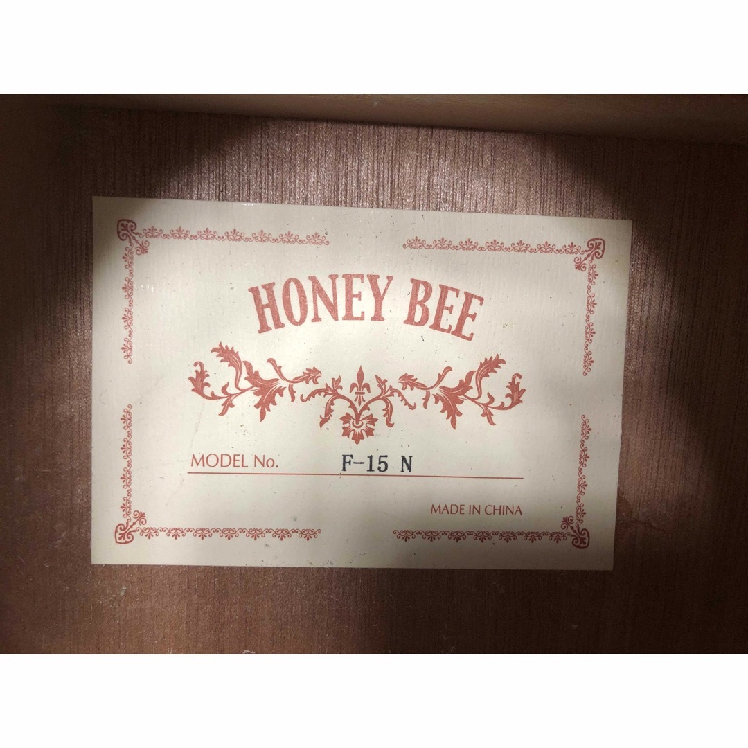 【２種類のＰＵ搭載/エレアコ仕様】 HONEY BEE Ｆー１５Ｎ ≪美品≫ 楽器のギター(アコースティックギター)の商品写真